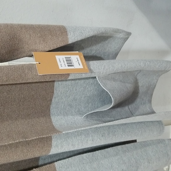 Cyrus Women's Cardigan Size L Cream Tan Gray - Picture 4 of 11